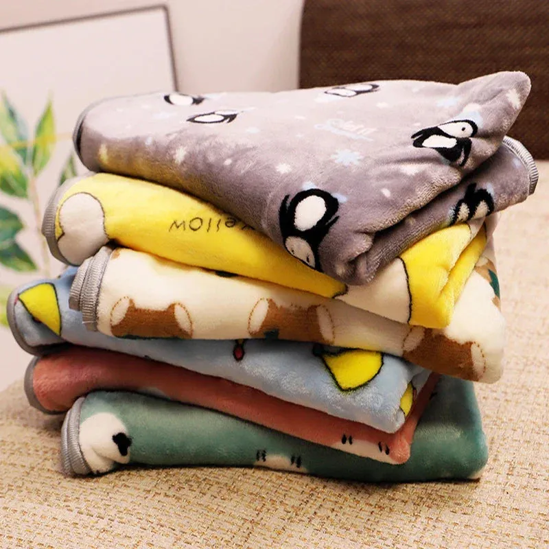 Cozy Flannel Pet Blanket for Dogs and Cats - Winter Warmth with Cartoon Designs
