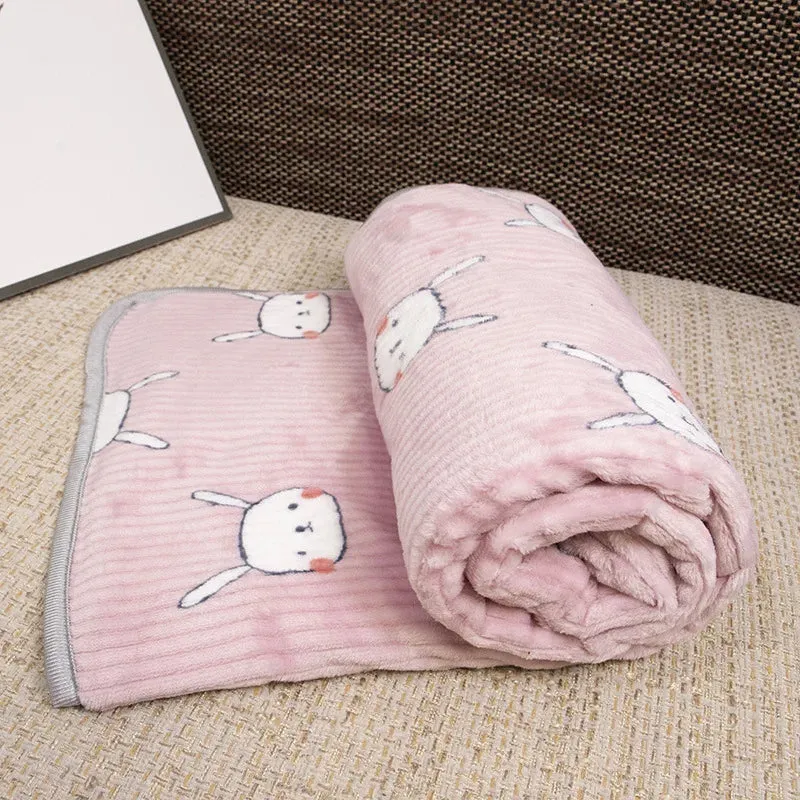 Cozy Flannel Pet Blanket for Dogs and Cats - Winter Warmth with Cartoon Designs