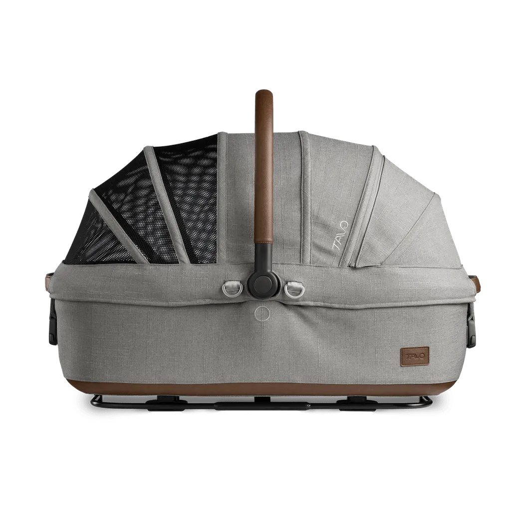 Tavo Pets Maeve Pet Car Seat- MEDIUM Rigid