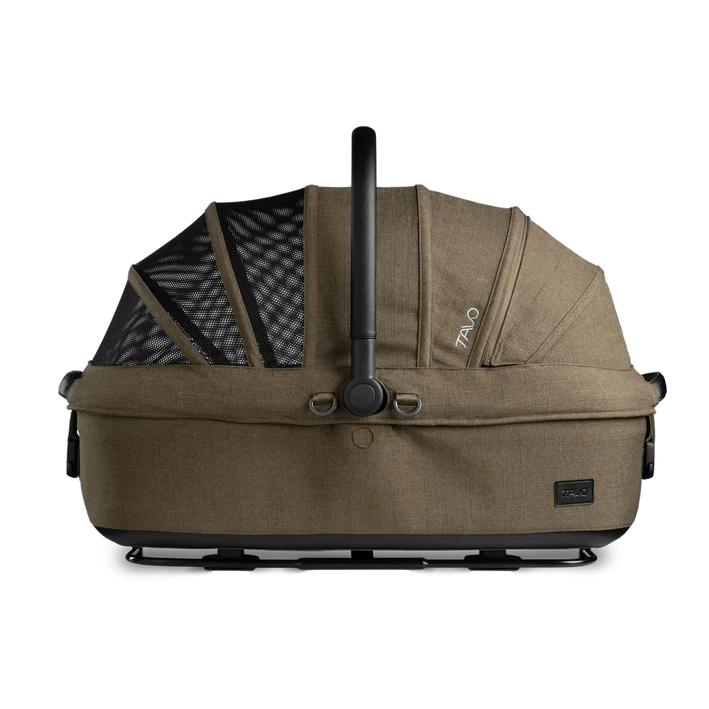 Tavo Pets Maeve Pet Car Seat- MEDIUM Rigid